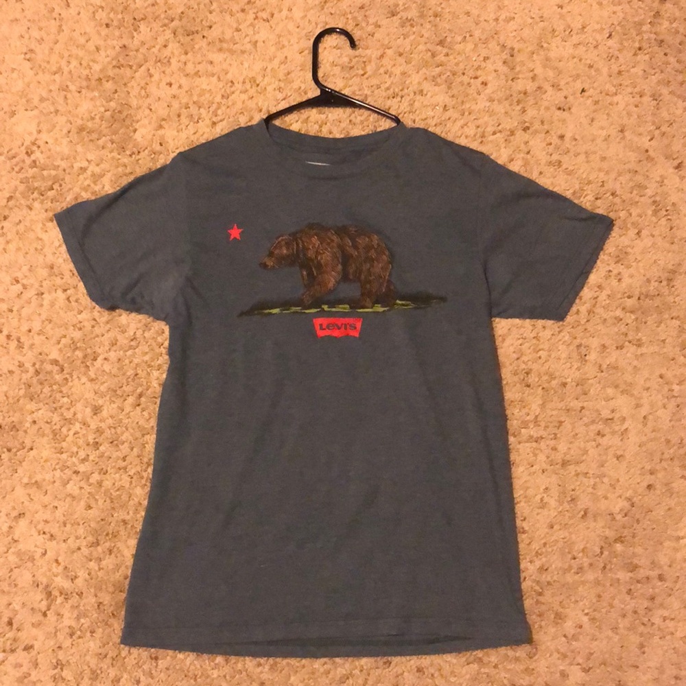 Like New Levi’s Navy T Shirt Size Small